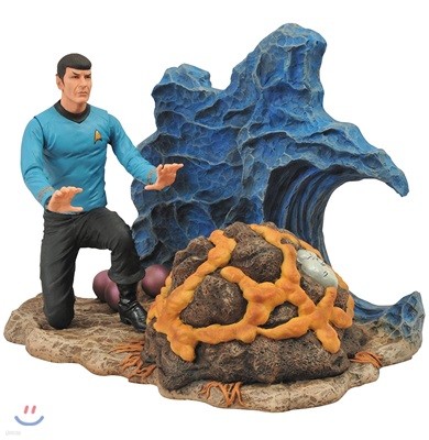 Star Trek Select: Spock Action Figure