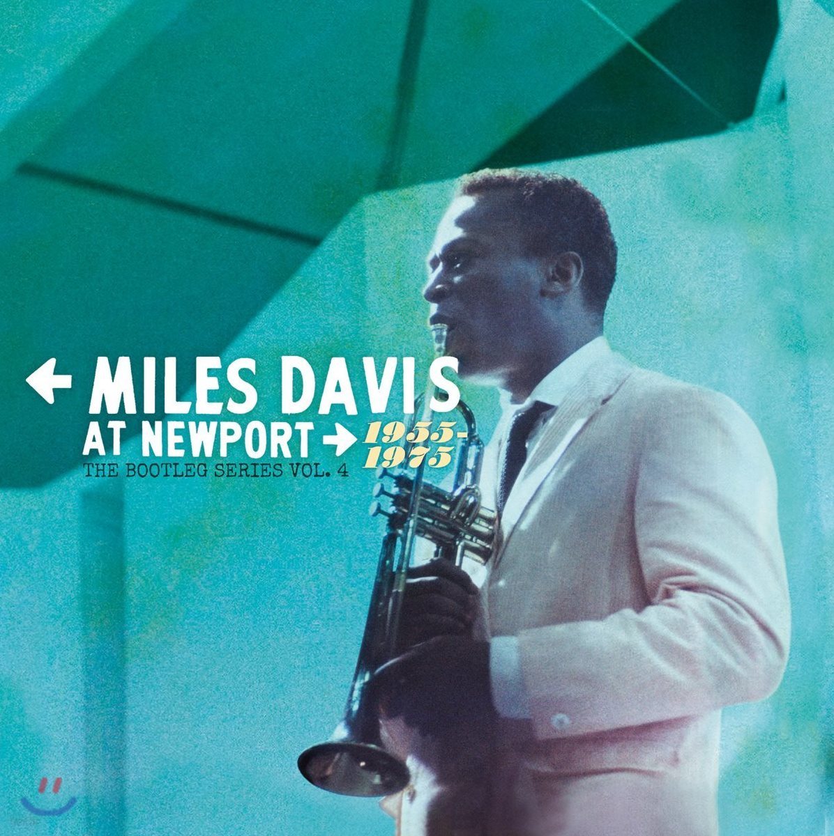 Miles Davis (마일즈 데이비스) - At Newport 1955-1975: The Bootleg Series Vol. 4 [8 LP]