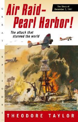Air Raid--Pearl Harbor!: The Story of December 7, 1941
