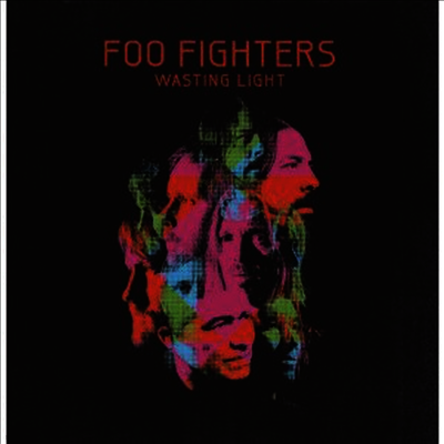 Foo Fighters — Wasting Light 앨범 커버