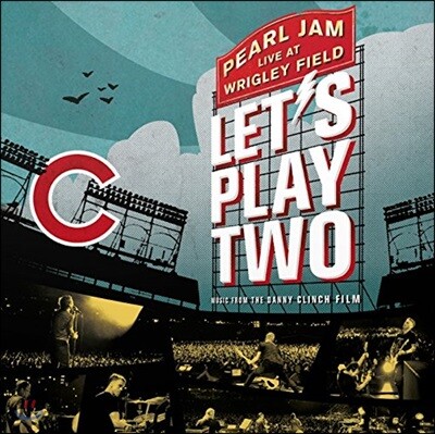 Pearl Jam — Let's Play Two: Live At Wrigley Field 앨범 커버