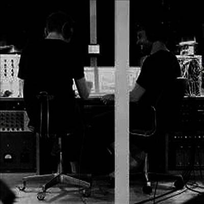 Olafur Arnalds & Nils Frahm — Trance Frendz 앨범 커버