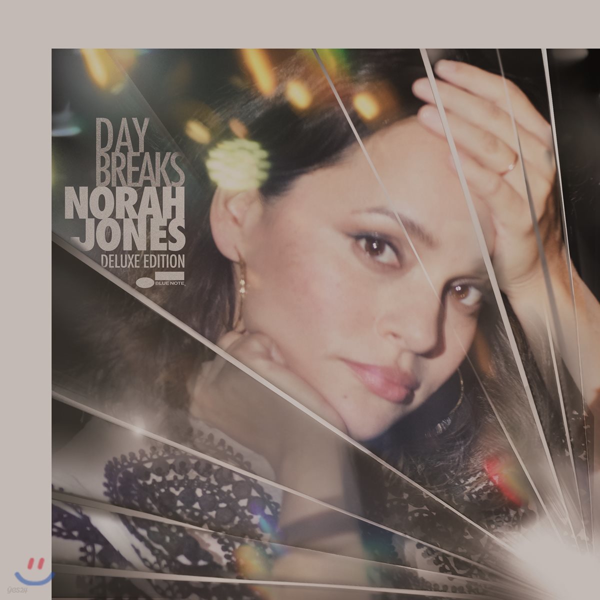 Norah Jones (노라 존스) - 6집 Day Breaks [Deluxe Edition]