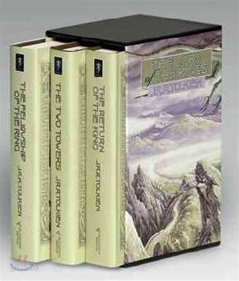 The Lord of the Rings Box Set: The Fellowship of the Ring, the Two Towers, the Return of the King
