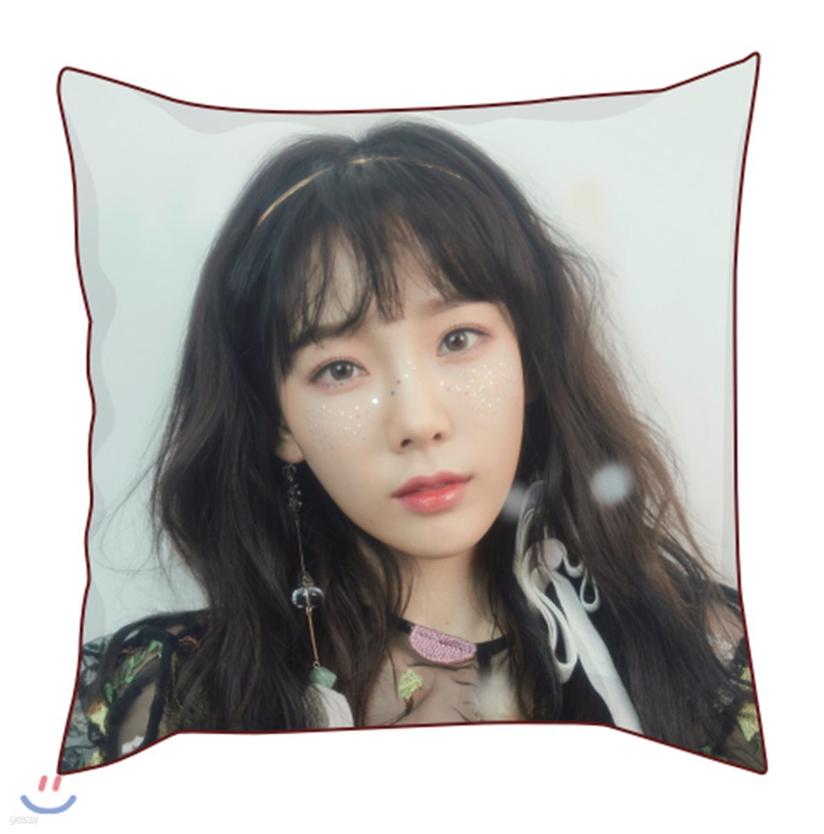 TAEYEON Cushion Cover : 태연 쿠션커버  