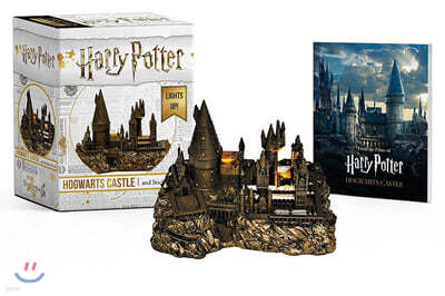 Harry Potter Hogwarts Castle and Sticker Book: Lights Up!