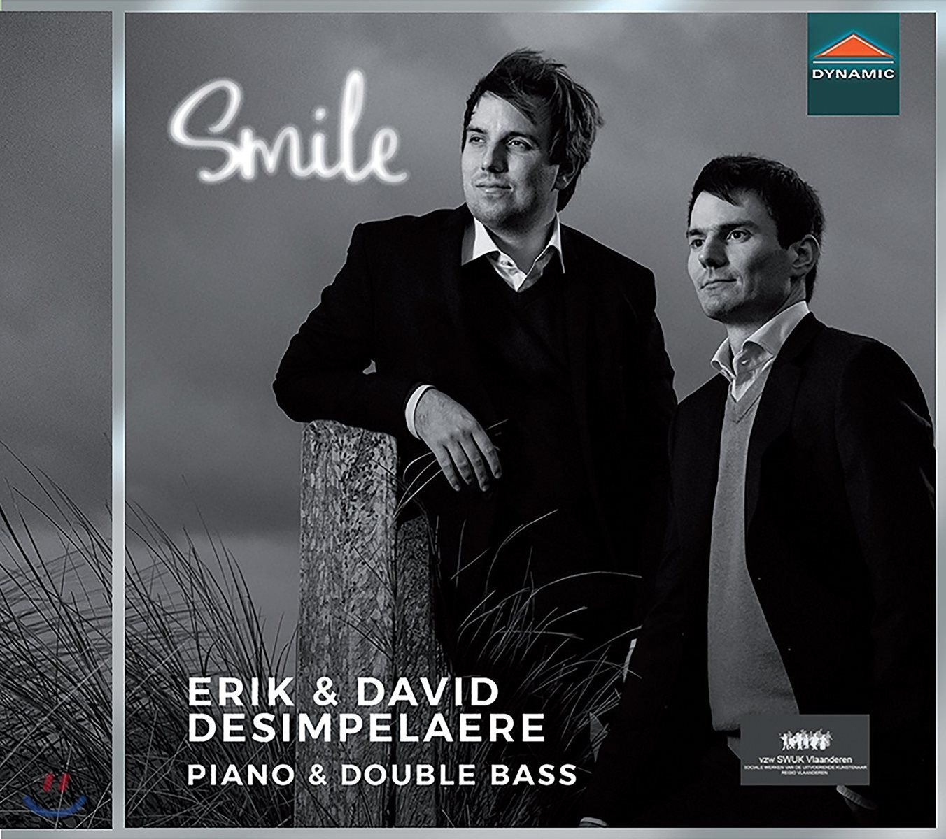 Erik &amp; David Desimpelaere 더블 베이스 &amp; 피아노 연주집 - 찰리 채플린: 스마일 / 거슈윈: 서머타임 / 데 파야: 스페인 민속 모음곡 등 (Smile)