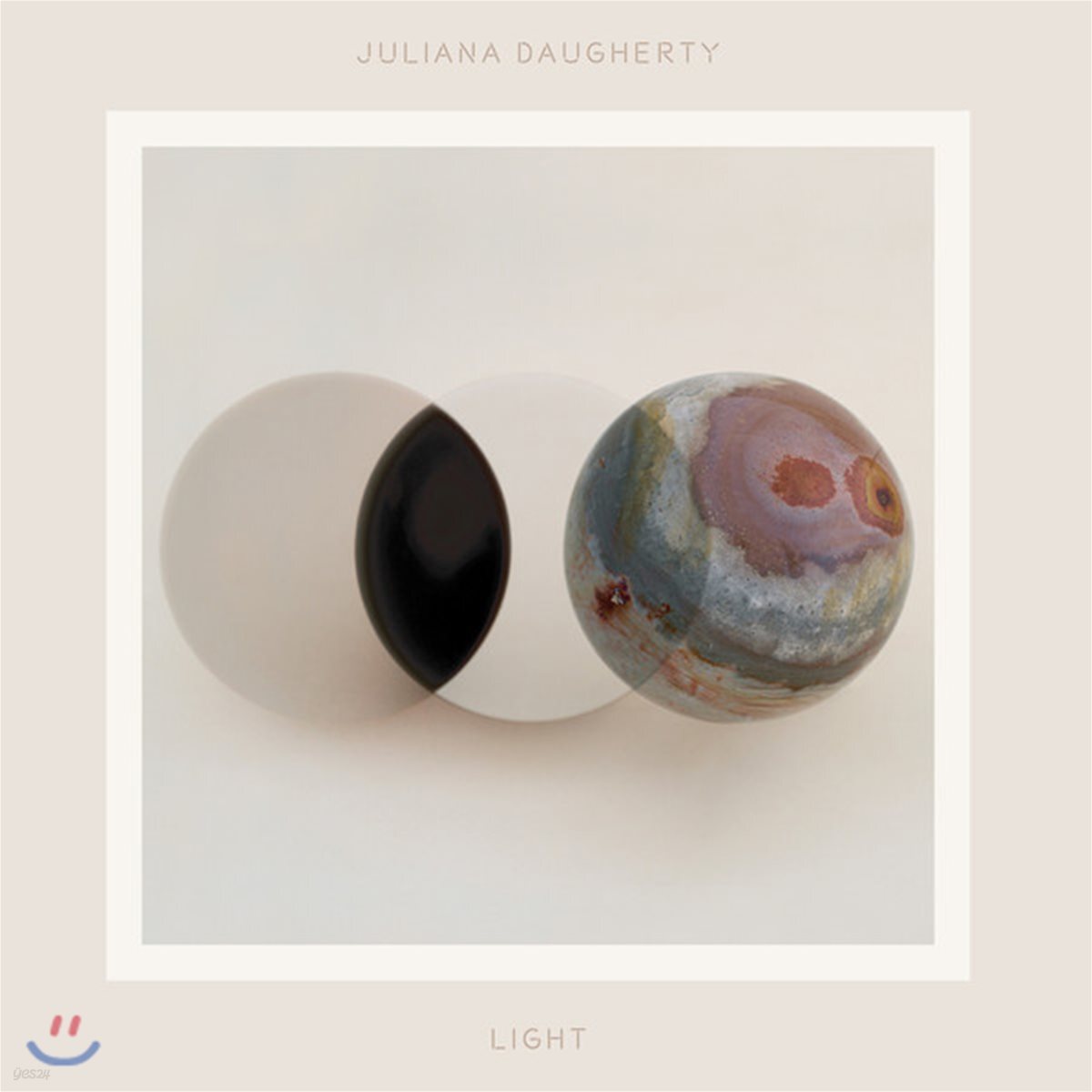 Juliana Daugherty (줄리아나 도허티) - Light [투명 컬러 LP]