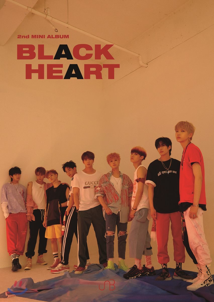 유앤비 (UNB) - 미니앨범 2집 : Black Heart [Black ver.]