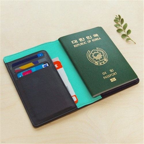 VG-E PASSPORT COVER-nero