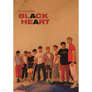 [미개봉] 유앤비 (UNB) / Black Heart (2nd Mini Album) (Black Ver)