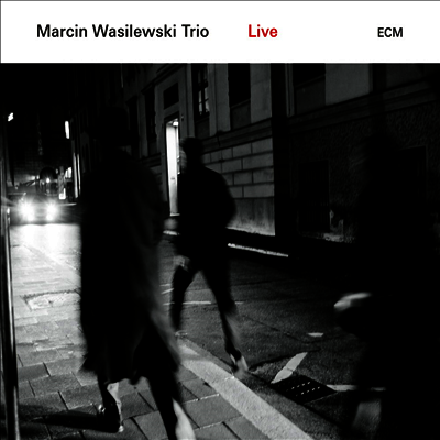 Marcin Wasilewski Trio — Live 앨범 커버