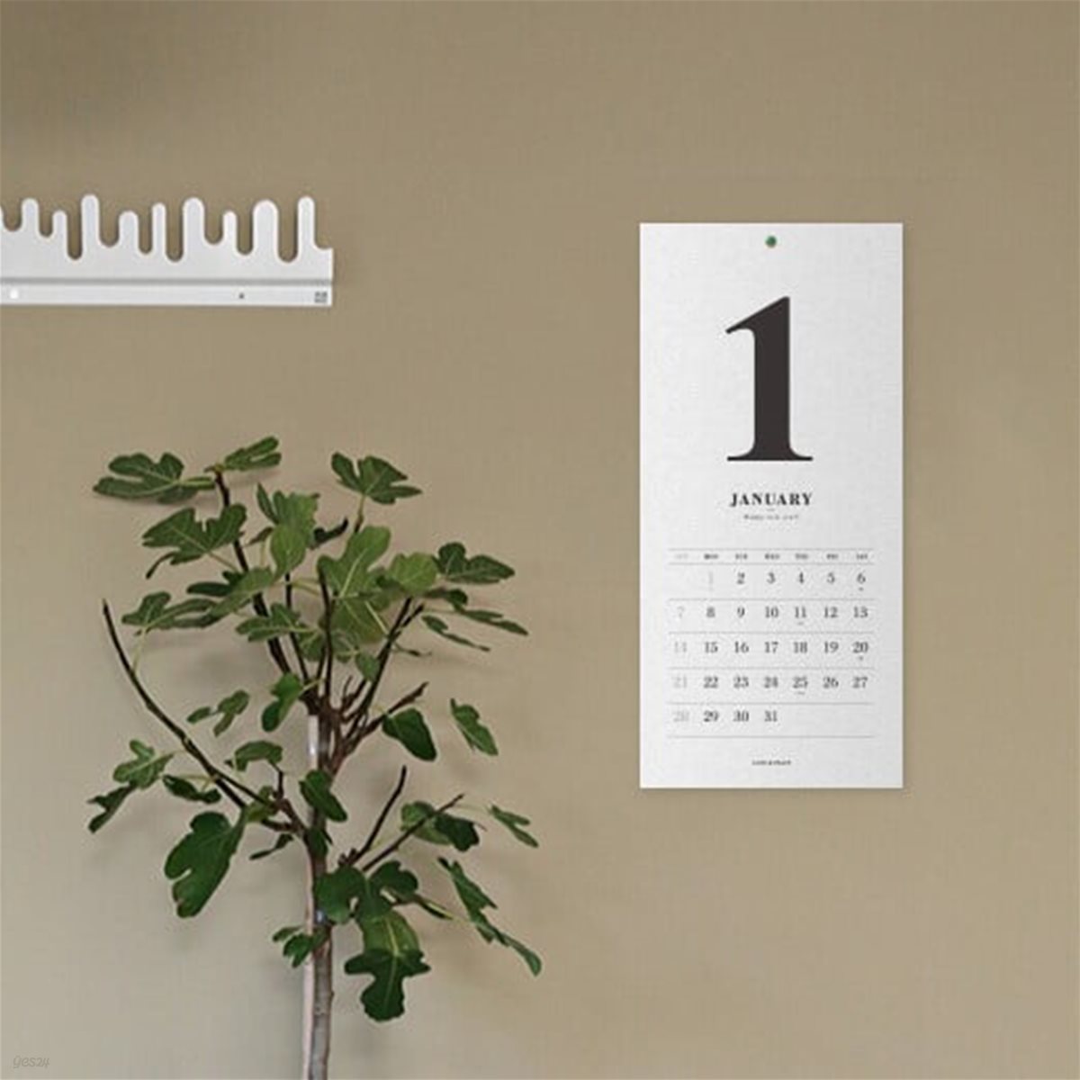 2024 CLASSIC WALL CALENDAR - Medium