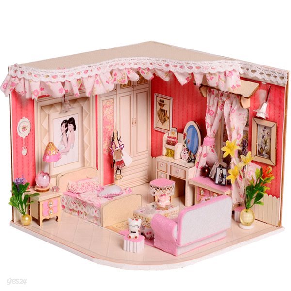 [adico] DIY 미니어처 우드 하우스 - 핑크 침대방