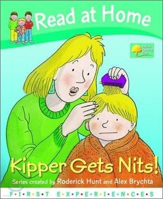 Read at Home : Kipper Gets Nits