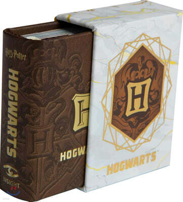 Harry Potter: Hogwarts School of Witchcraft and Wizardry (Tiny Book)