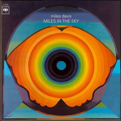 Miles Davis — Miles In The Sky 앨범 커버