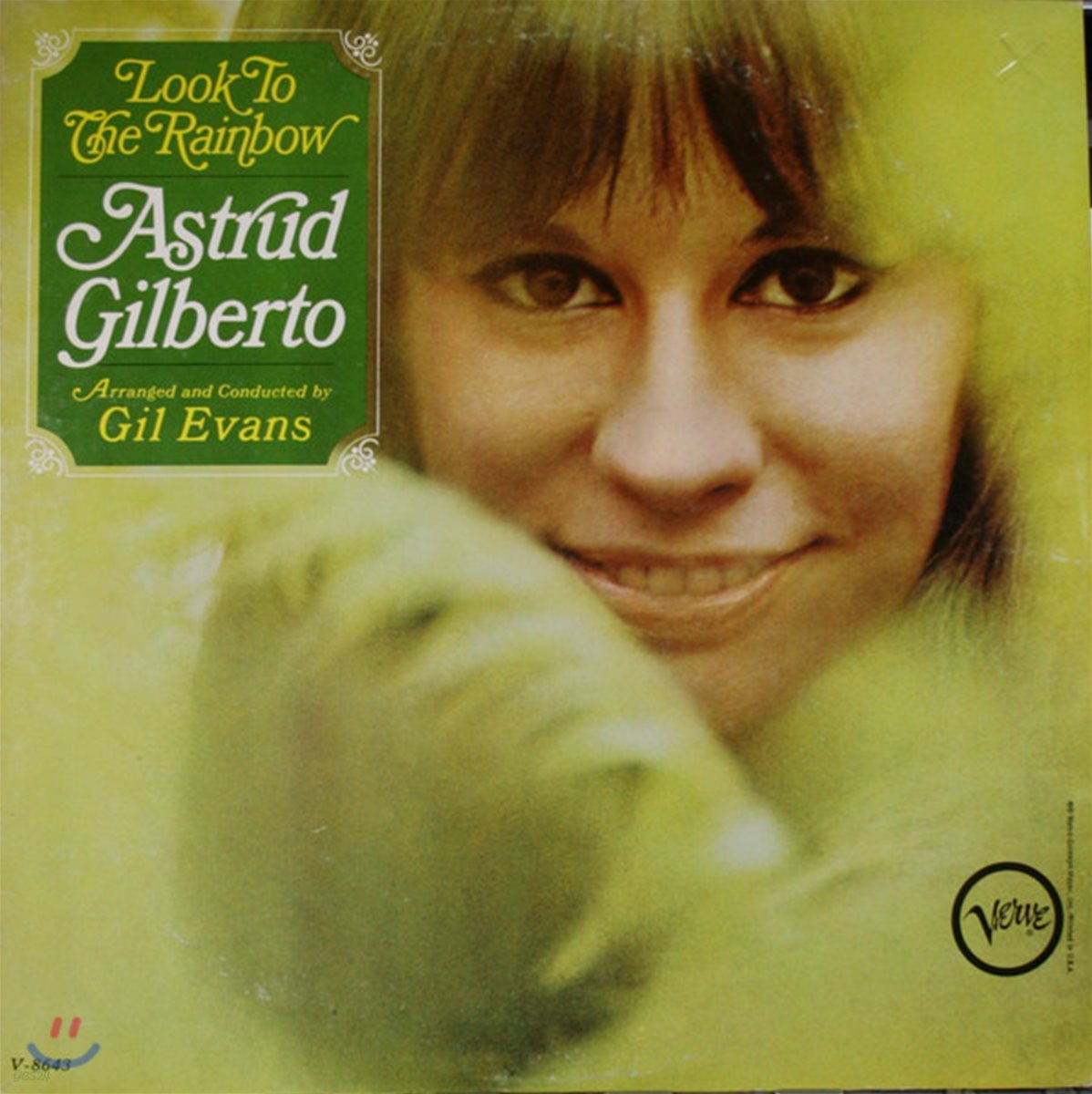 Astrud Gilberto (아스트루드 질베르토) - Look To The Rainbow [LP]
