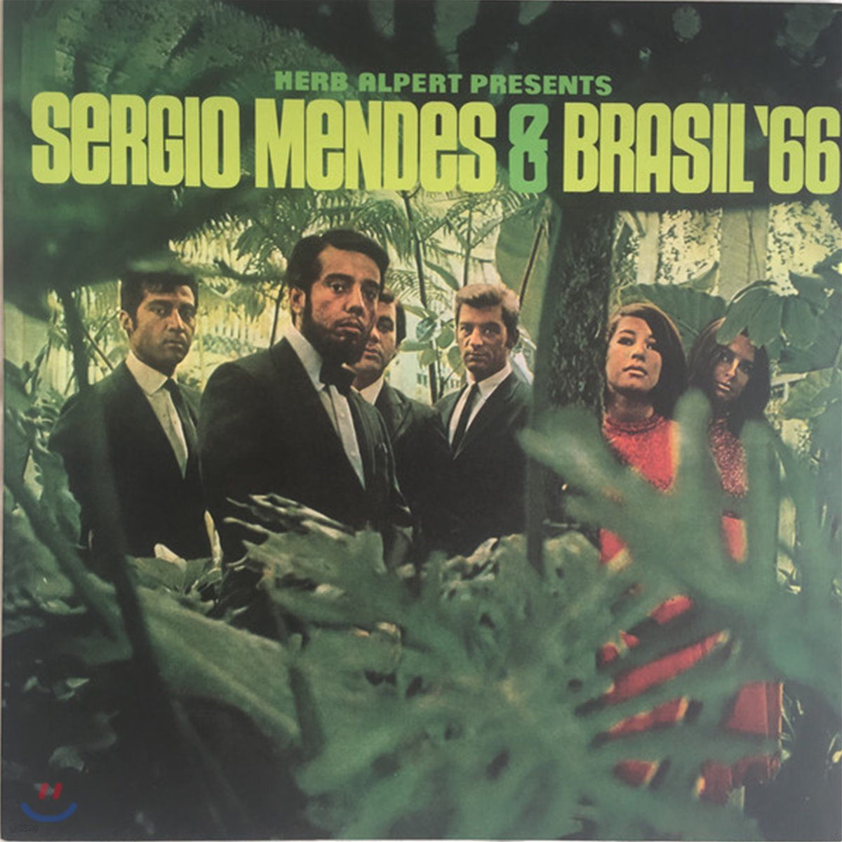 Sergio Mendes &amp; Brasil 66 (세르지오 멘데스, 브라질 66) - Herb Alpert Presents Sergio Mendes &amp; Brasil &#39;66 [LP]