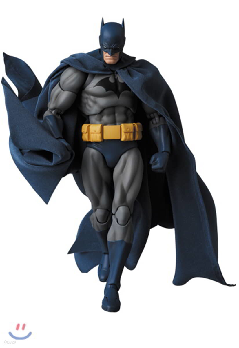 MAFEX BATMAN HUSH