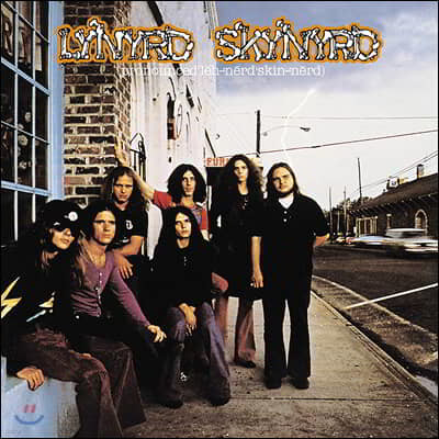 Lynyrd Skynyrd — Pronounced Leh-nerd Skin-nerd 레너드 스키너드 데뷔 앨범 앨범 커버