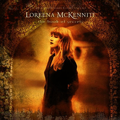 Mckennitt, Loreena — The Book Of Sectrets (20th Anniversary Collector's Set)(Limited Numbered Edition) 앨범 커버