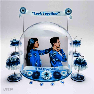 Wild Moccasins - Look Together (LP)