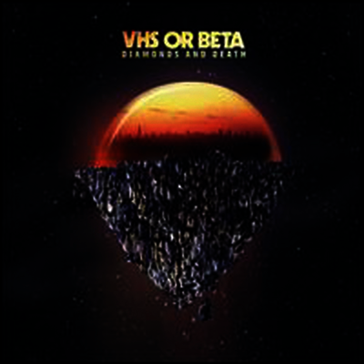 VHS Or BETA — Diamonds & Death 앨범 커버