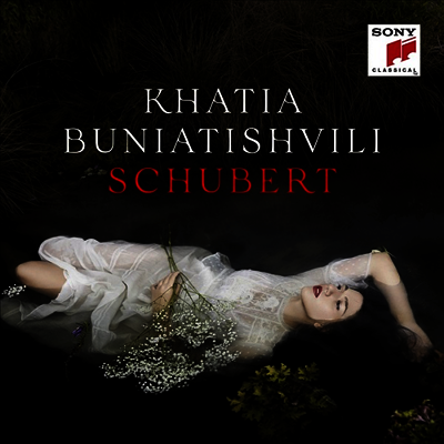 Khatia Buniatishvili — 슈베르트: 네 개의 즉흥곡 & 피아노 소나타 21번 (Schubert: 4 Impromptus, D899 & Piano Sonata No.21) - Khatia Buniatishvili 앨범 커버