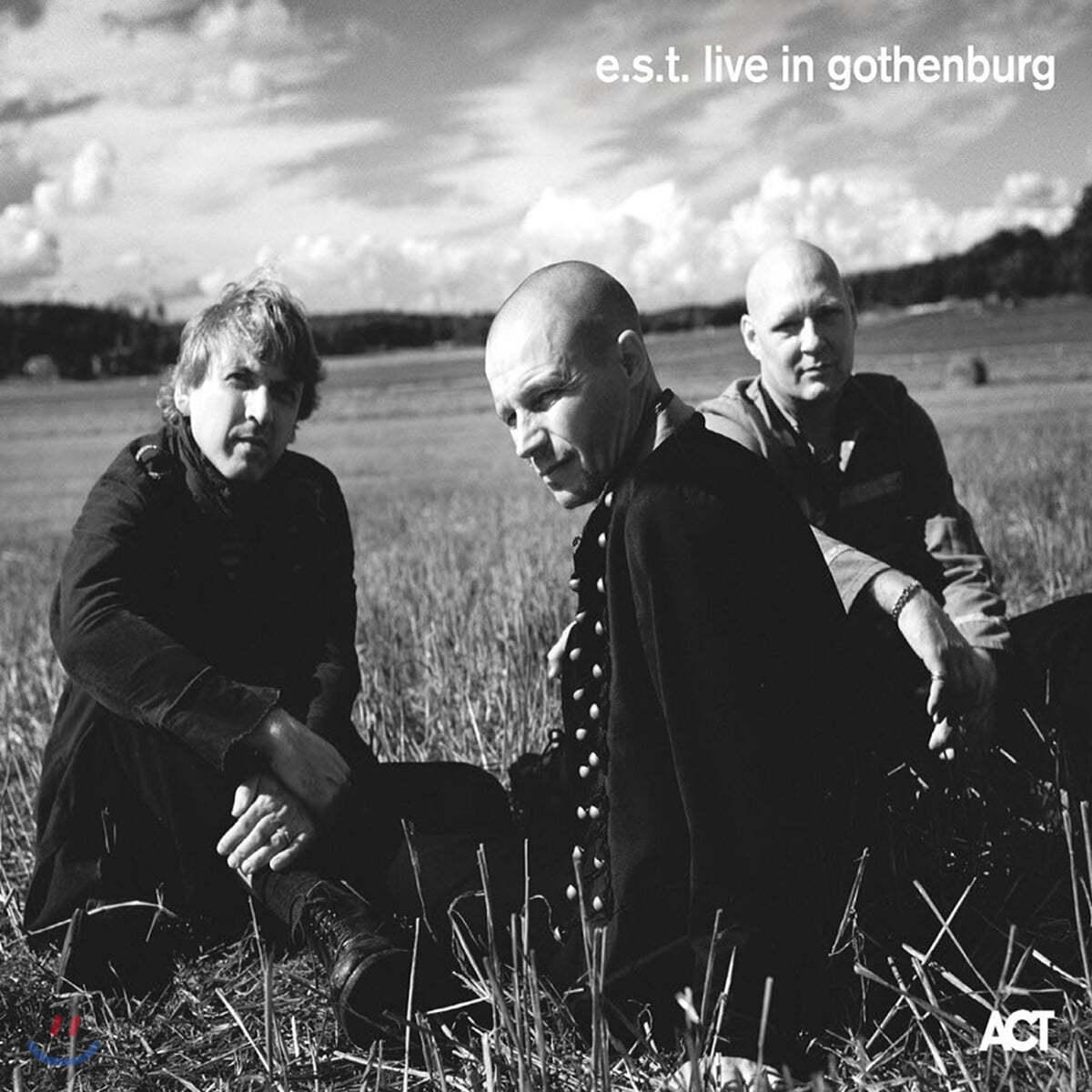 Esbjorn Svensson Trio (에스비외른 스벤손 트리오) - E.S.T. live in Gothenburg