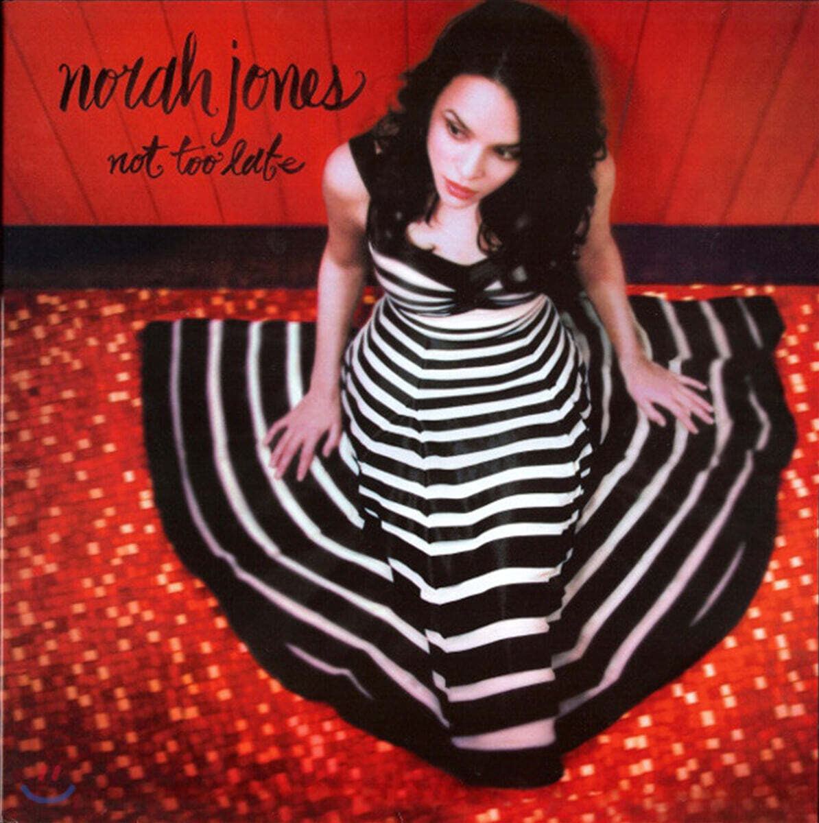 Norah Jones (노라 존스) - 3집 Not Too Late [LP]
