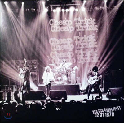 Cheap Trick — Are You Ready? Live 12/31/1979 앨범 커버