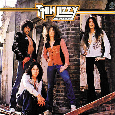 Thin Lizzy — Fighting 앨범 커버
