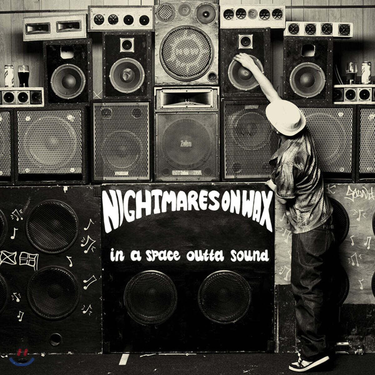 Nightmares on Wax (나이트메어스 온 왁스) - 5집 In A Space Outta Sound [2LP]