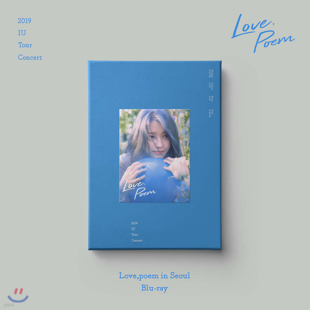 IU2019 Love Poem Blu-ray フォトブック　トレカ付き　廃盤 IU2019 Love Poem Blu-ray フォトブック トレカ付き 廃盤