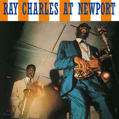 Ray Charles — At Newport 앨범 커버
