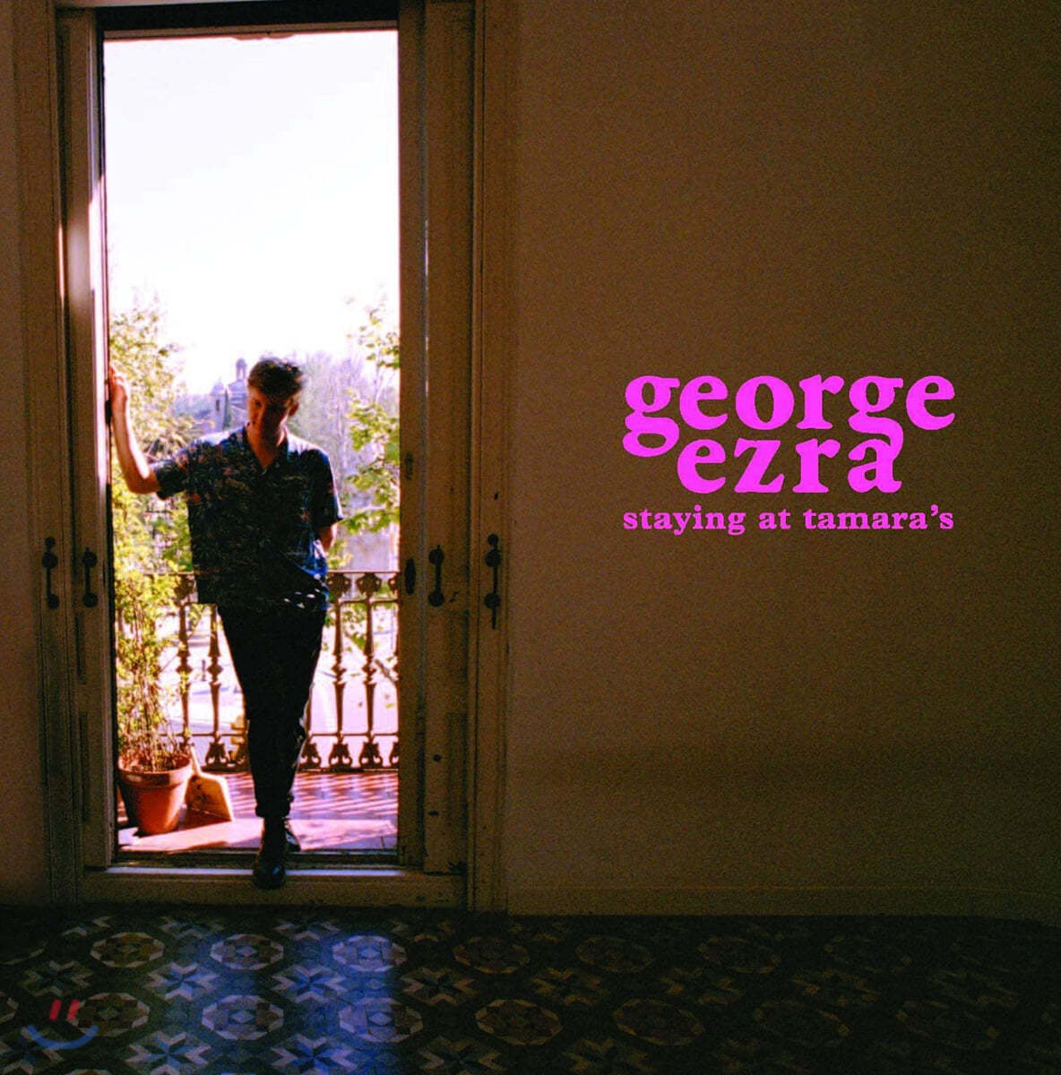 George Ezra (조지 에즈라) - Staying at Tamara's [핑크 컬러 LP] 