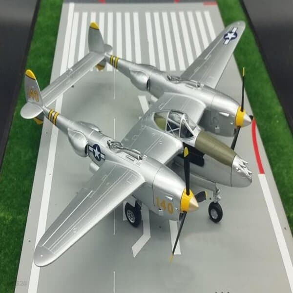 P-38 Lighting 라이트닝 전투기 모형 공군 조종사 P38