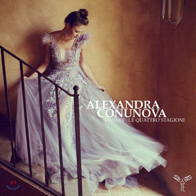 Alexandra Conunova ߵ:  (Vivaldi: The Four Seasons) 