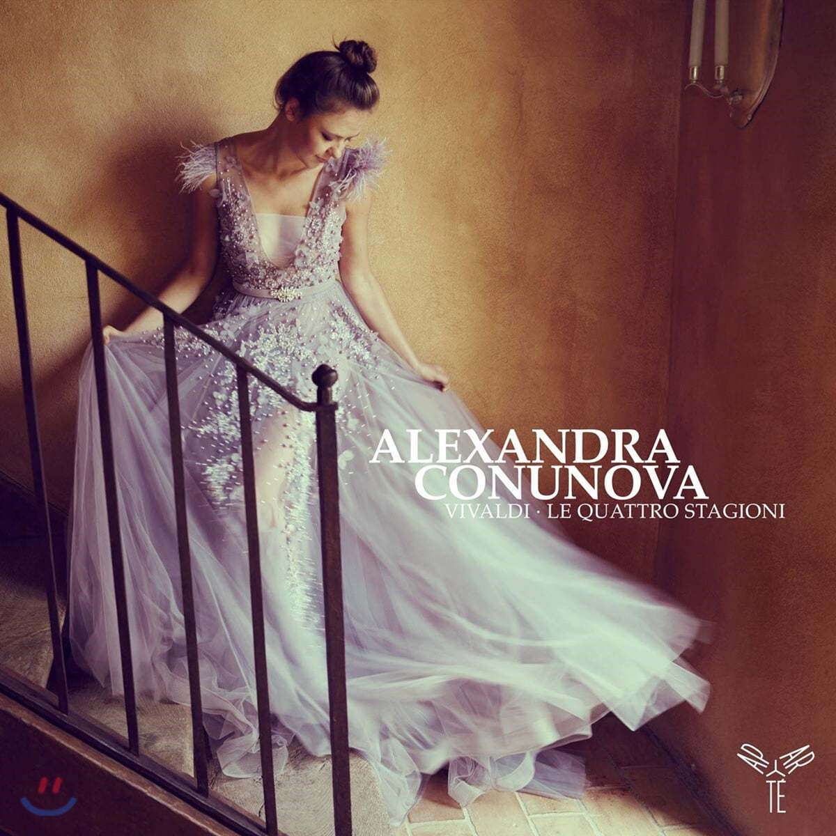 Alexandra Conunova 비발디: 사계 (Vivaldi: The Four Seasons) 