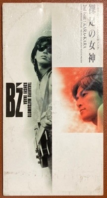 [수입/중고] B'z (비즈) - 裸足の女神