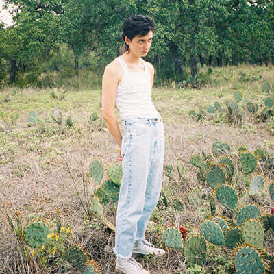 Katy Kirby — 1집 Cool Dry Place 앨범 커버