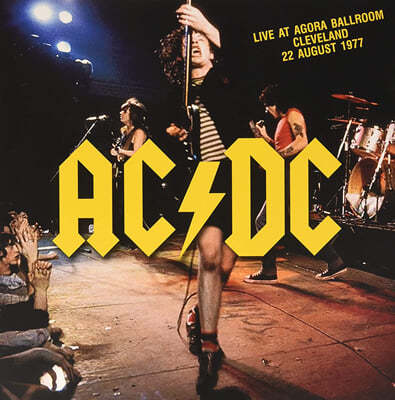AC/DC — Live At Agora Ballroom Cleveland 22 August 1977 앨범 커버