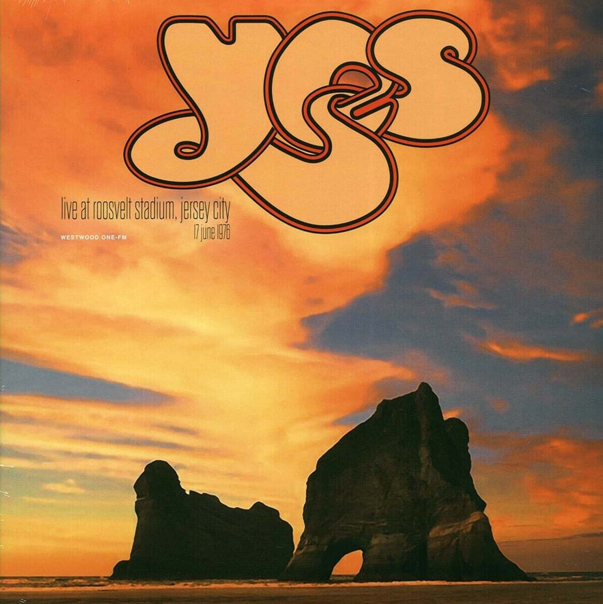 Yes (예스) - Live At Roosevelt Stadium, Jersey City, 17 June 1976 [LP]