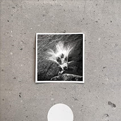 Nils Frahm — Empty 앨범 커버