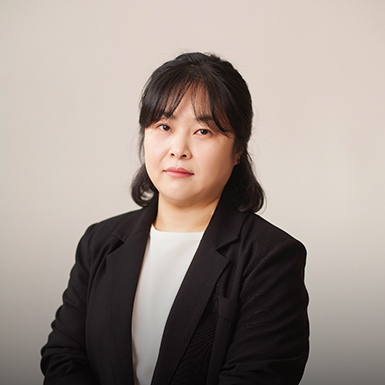 작가 9