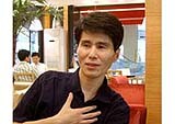40대의 문장으로 소설을 쓴다. 제주에서 돌아온 소설가 윤대녕 