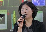 『푸른 개 장발』을 쓰면서 발가벗겨지는 기분이었다 - 황선미 작가