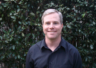 『마션』의 천재 작가 앤디 위어,  “미래는 더 좋아진다는 걸 믿으며 쓴 소설”