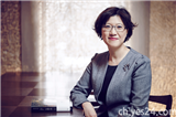https://image.yes24.com/images/chyes24/1/5/0/3/150305_김선현_IMG_0298.gif